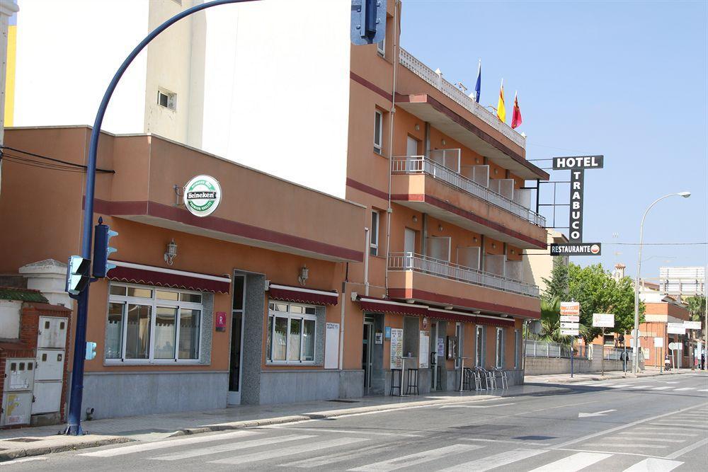 Hotel Trabuco Santiago De La Ribera Bagian luar foto